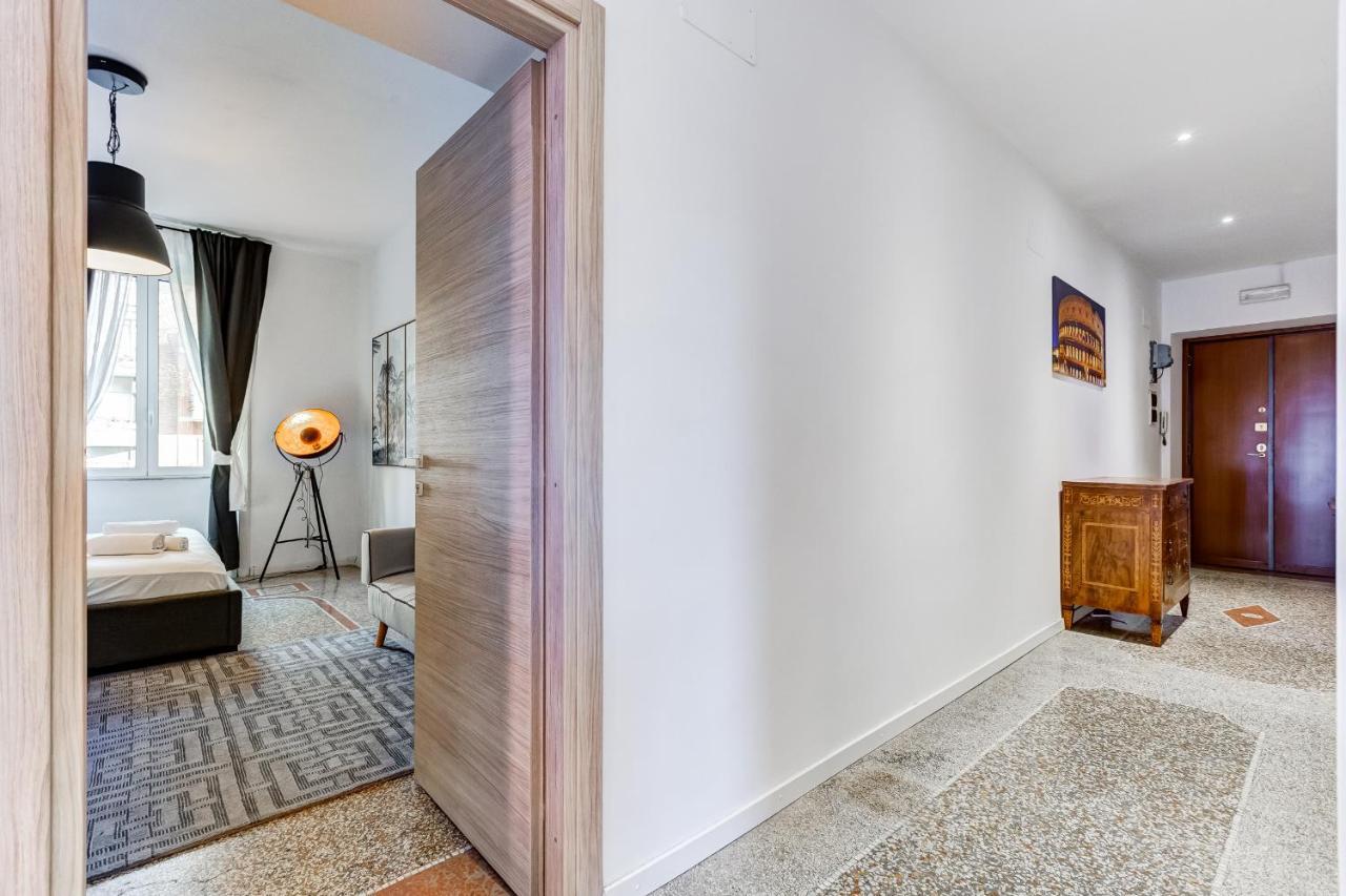 Re Di Roma Guest House Buitenkant foto